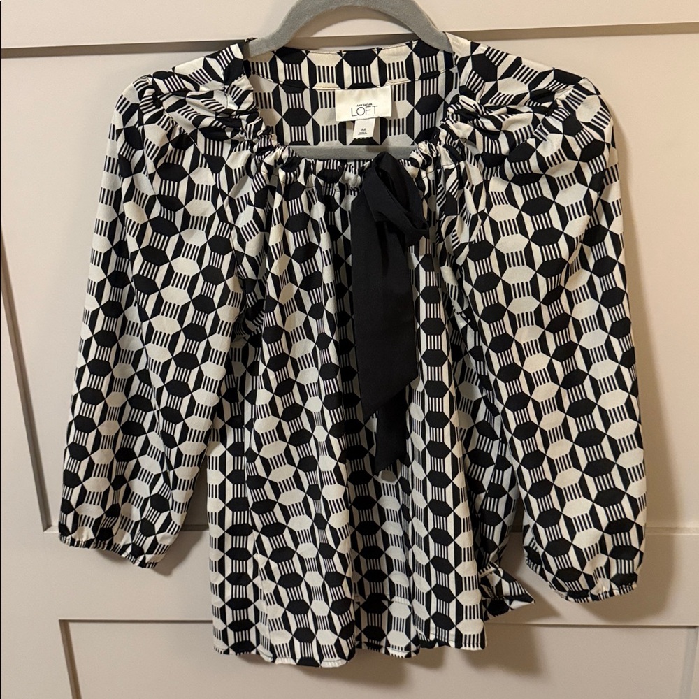 LOFT Monochrome Patterned Blouse